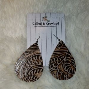 Brown leather leaf design earrings
